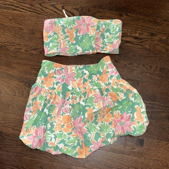 NWOT Free People Lula Bubble Set Skirt & Bandeau Crop Top Size Medium Z218 - Picture 2 of 2